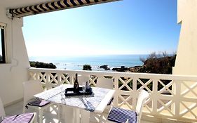 magnifique appartement sur la plage ...